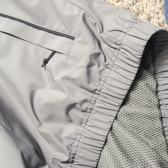 Cutter and Buck Weather Tec Jacket - Picture 3 of 7